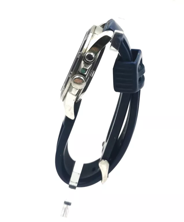 ZEGAREK SEIKO KINETIC 5M82-0BE0 Z NIEBIESKIM PASKIEM