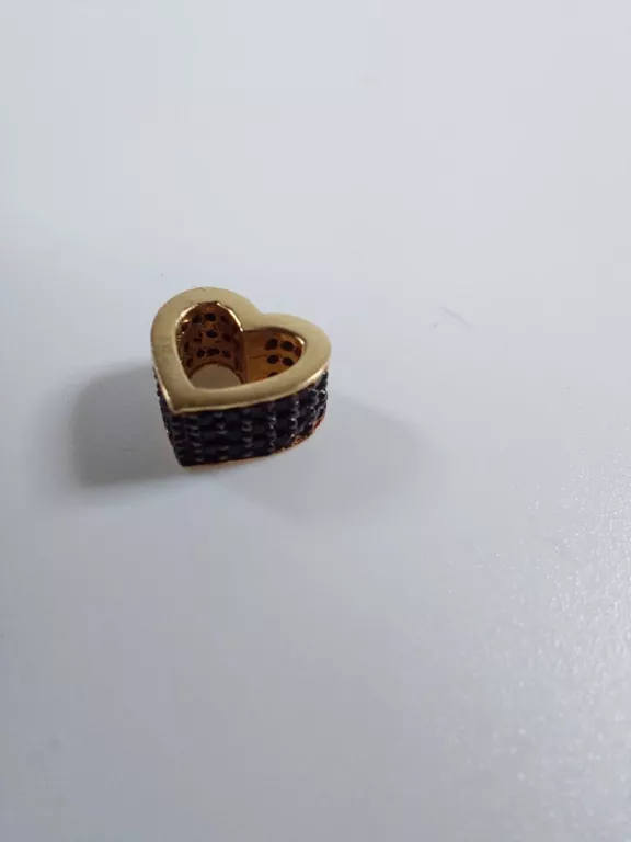 ZŁOTA ZAWIESZKA 585 WAGA OK, 1,06G