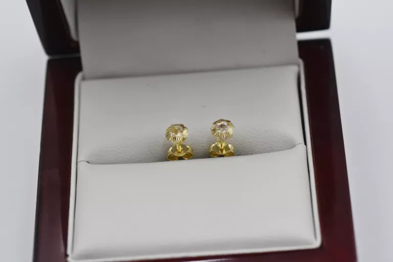 ZŁOTE KOLCZYKI Z CYRKONIAMI - 14K 585 - 0,64G SZTYFT