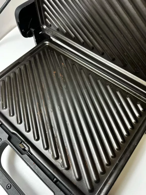 GRILL ELEKTRYCZNY SILVERCREST SKG 1700 B3