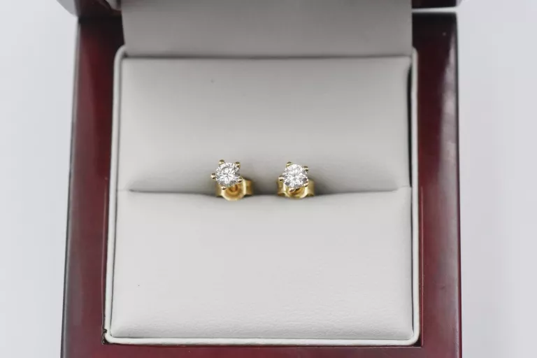 ZŁOTE KOLCZYKI Z CYRKONIAMI - 14K 585 - 0,93G SZTYFT