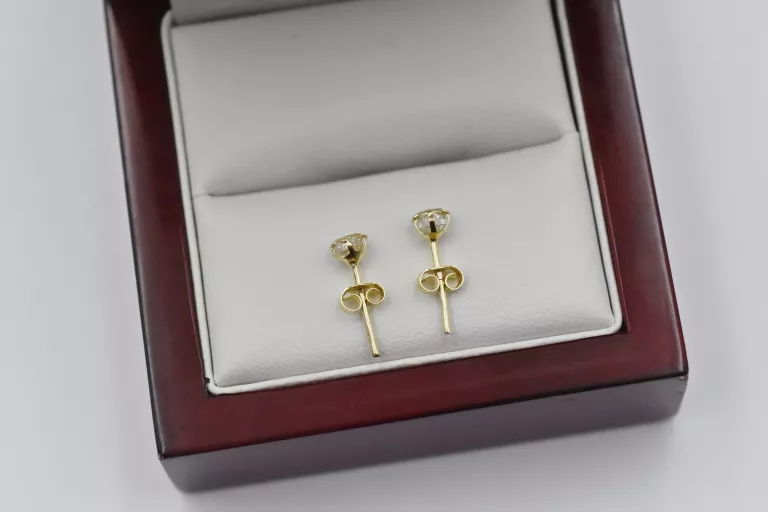 ZŁOTE KOLCZYKI Z CYRKONIAMI - 14K 585 - 0,64G SZTYFT