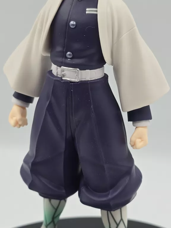 FIGURKA DEMON SLAYER: KIMETSU NO YAIBA SHINOBU KOCHO 14 CM