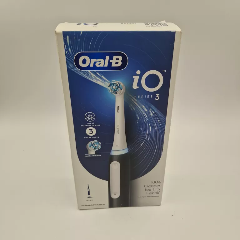 SZCZOTECZKA ELEKTRYCZNA ORAL-B IO3 MATT CZARNY