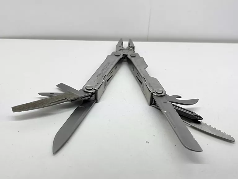 MULTITOOL LEATHERMAN REBAR