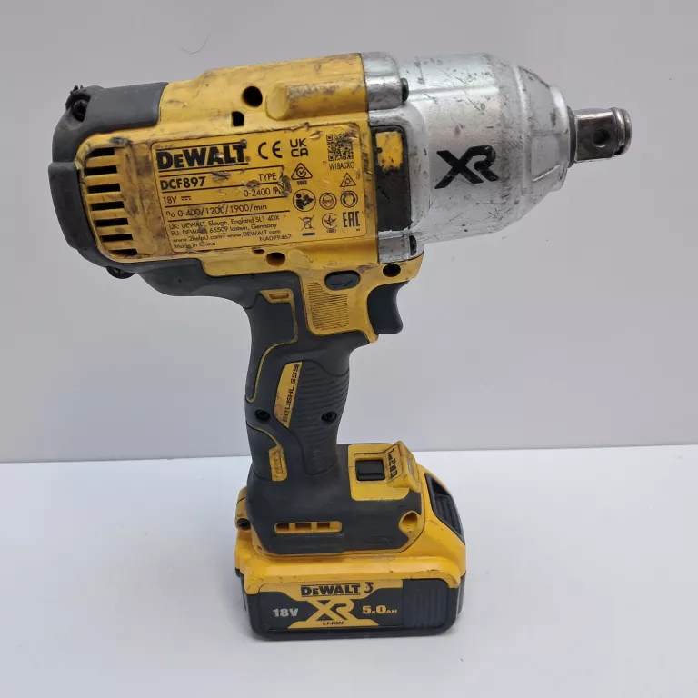 KLUCZ DEWALT DCF897