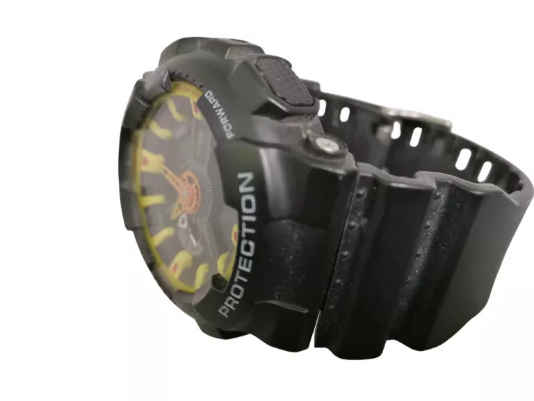 ZEGAREK CASIO G-SHOCK GA-110BY-1A WR200M