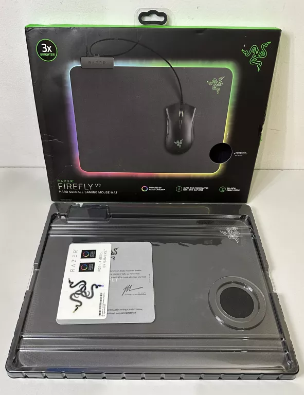 RAZER FIREFLY V2 PODKŁADKA POD MYSZ GAMINGOWA RGB
