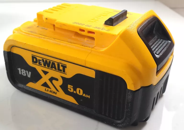 WKRĘTARKA DEWALT DCD796 + AKU 5.0AH + WALIZKA