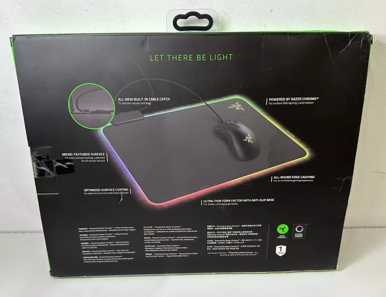 RAZER FIREFLY V2 PODKŁADKA POD MYSZ GAMINGOWA RGB