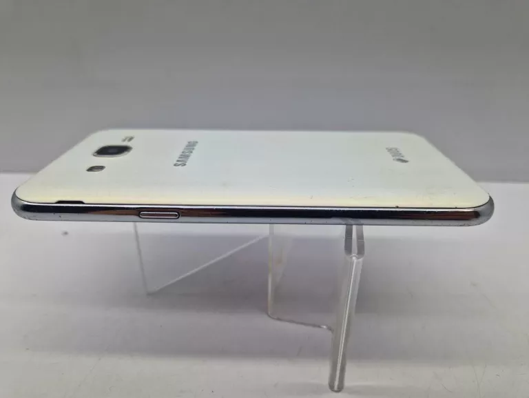 TELEFON SAMSUNG GALAXY J