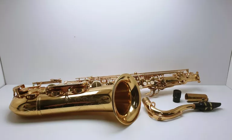 SAKSOFON TENOROWY ROY BENSON TS-302