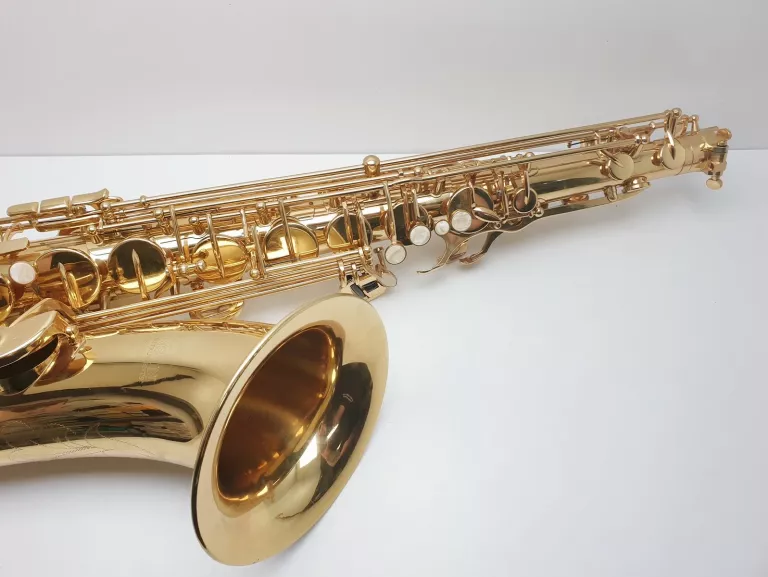 SAKSOFON TENOROWY ROY BENSON TS-302