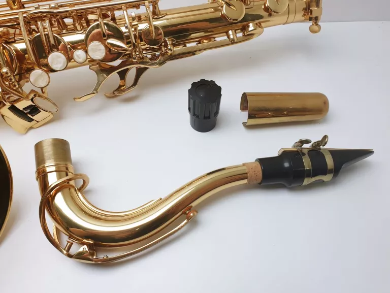 SAKSOFON TENOROWY ROY BENSON TS-302