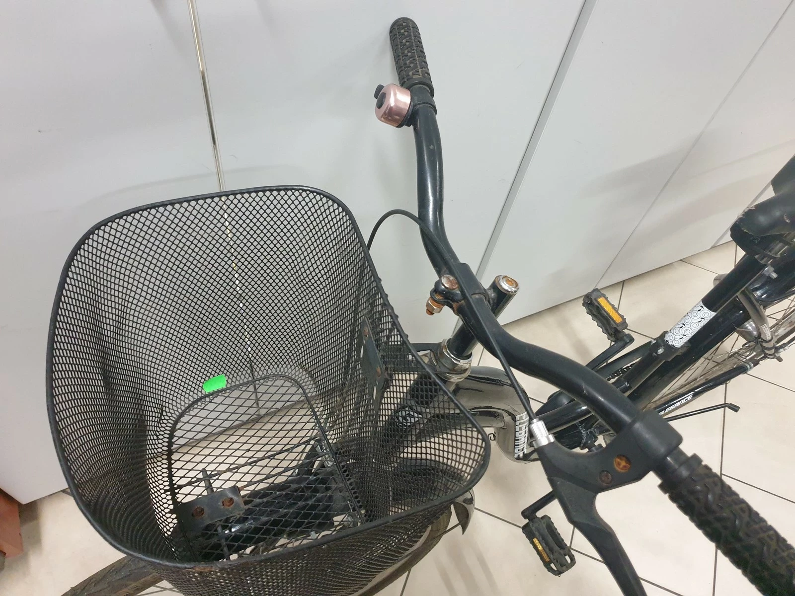 rower-miejski-damski-elegance-czarny-kod-producenta-elegance