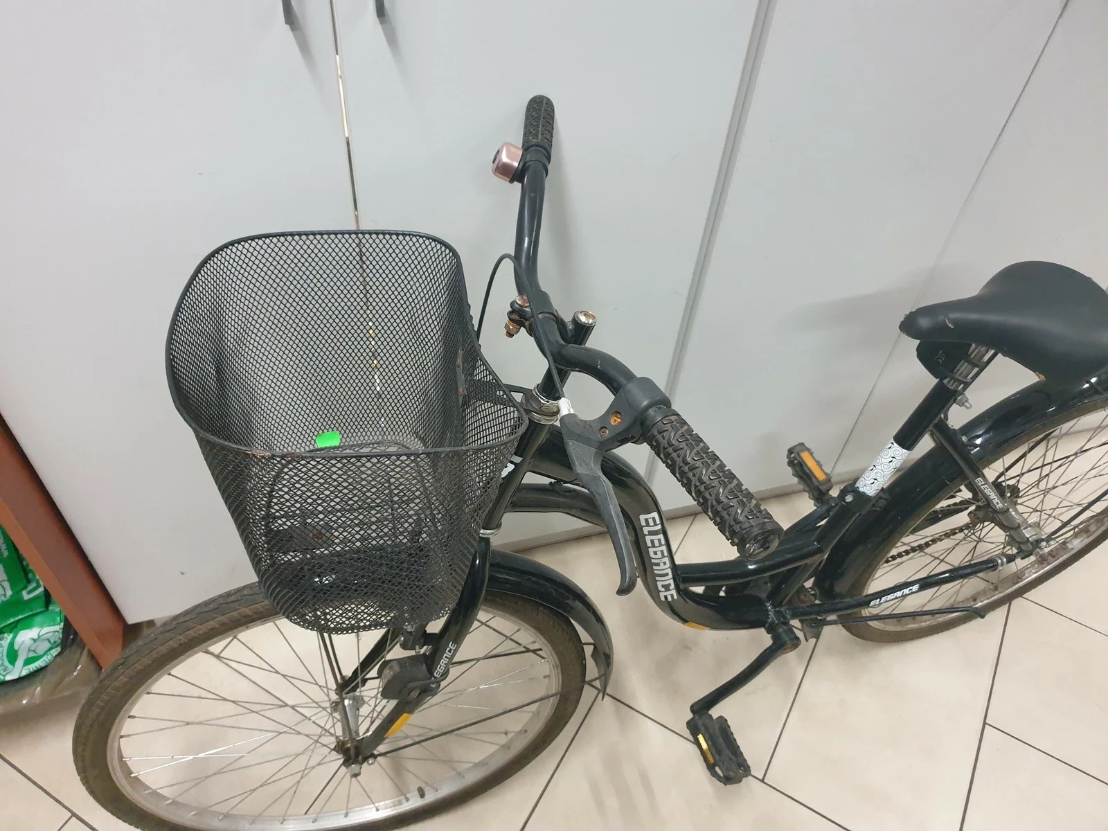 rower-miejski-damski-elegance-czarny-stan-11323-2