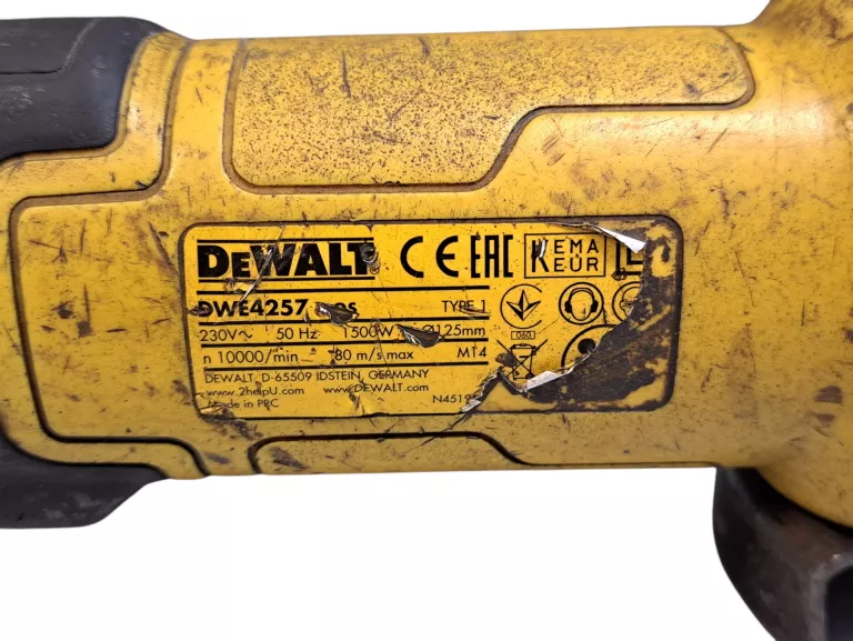 SZLIFIERKA KĄTOWA DEWALT DWE4257 1500W 125MM