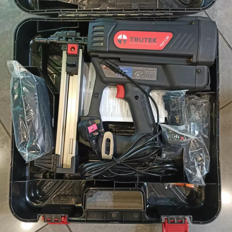 osadzak-gazowy-trutek-tgtc38-w-walizce-katowicka-9-myslowice