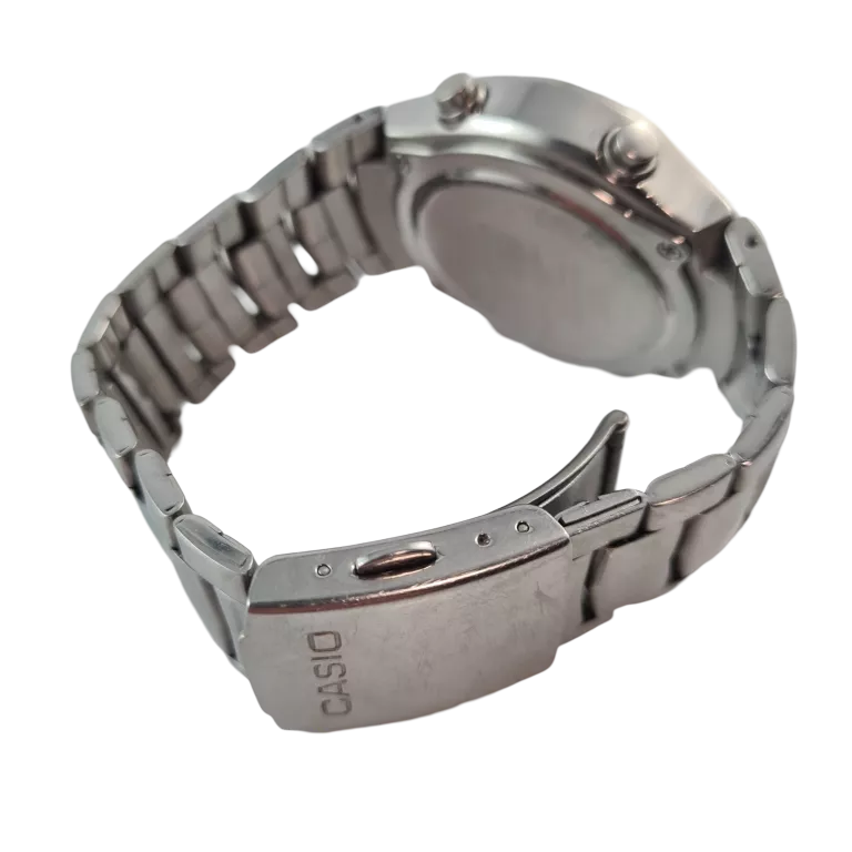 casio-edifice-2747-efa-112-warto-okazja-stan-11323-2