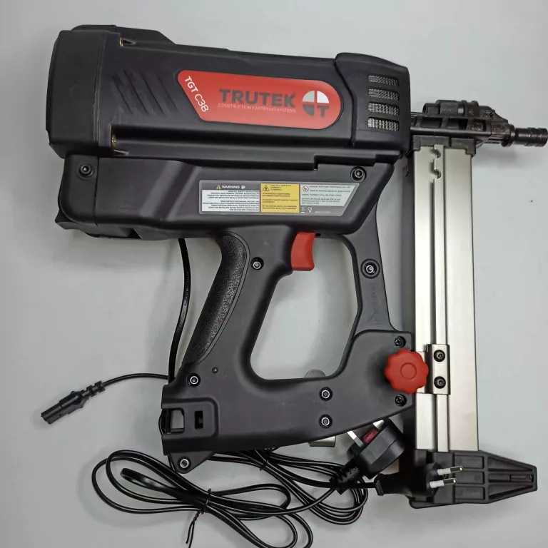 osadzak-gazowy-trutek-tgtc38-w-walizce-marka-248811-951540