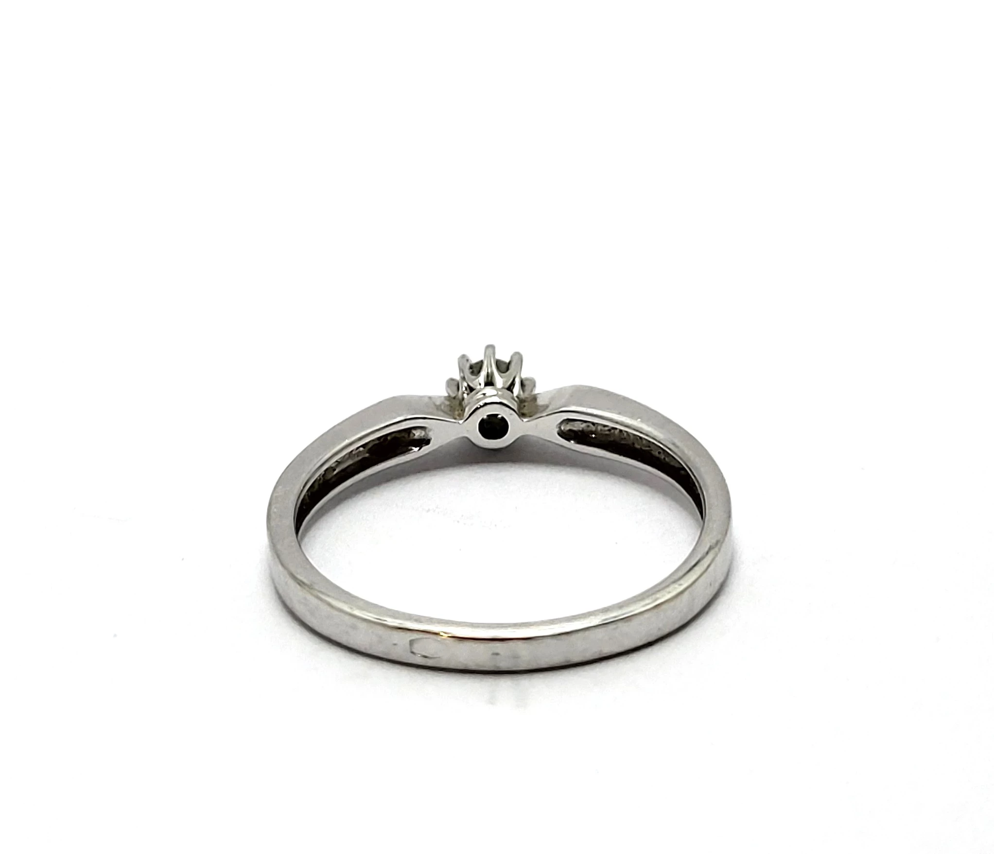 pierscionek-z-brylantem-585-217g-r14-rodzaj-2205-2