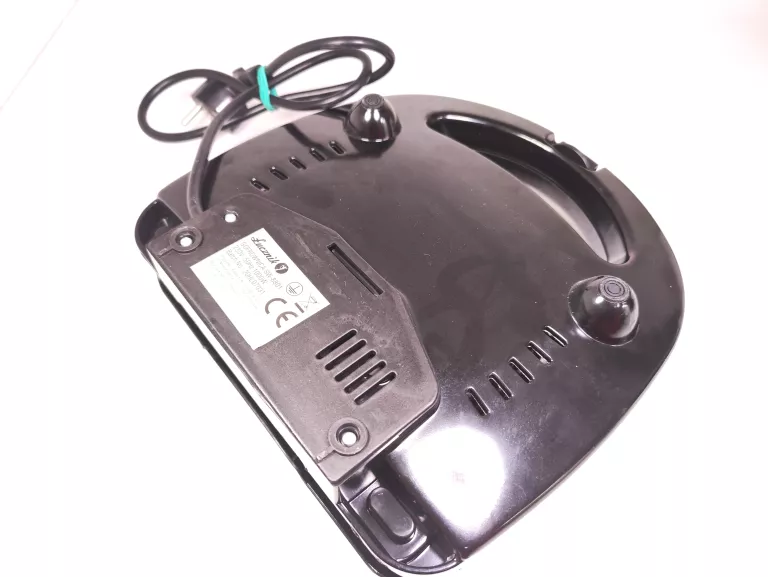 GOFROWNICA ŁUCZNIK SW-8801 1000W