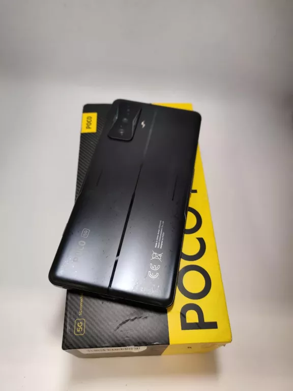 TELEFON  POCO F4 GT 12/256GB + PUDEŁKO