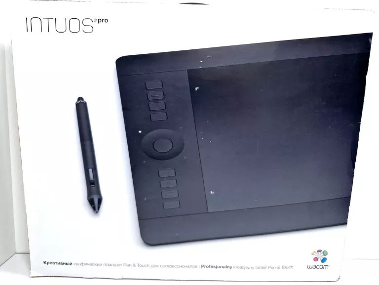 INTUOS PRO MEDIUM TABLET GRAFICZNY DLA PROFESJONALISTÓW