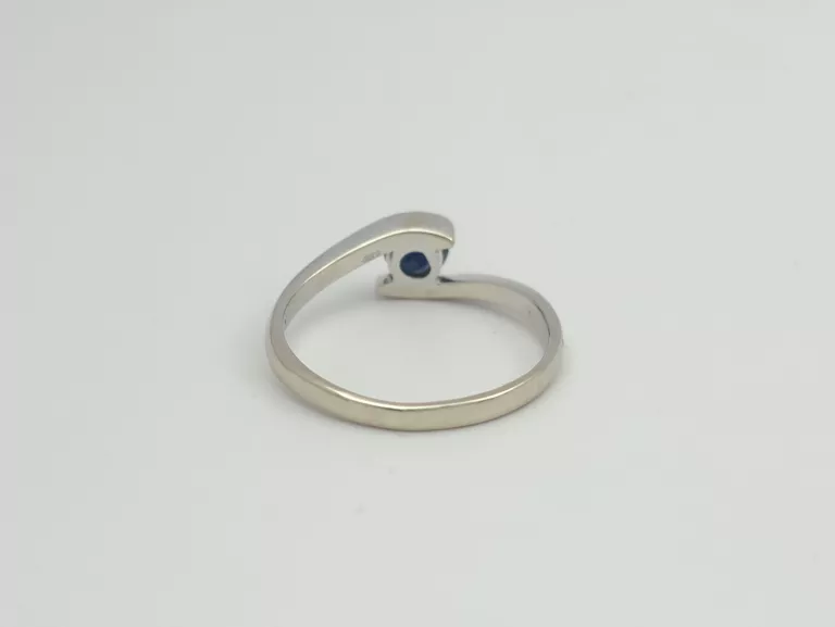 pierscionek-z-bialego-zlota-585-14k-r13-189g-material-15835-2