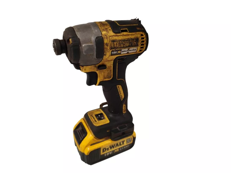 ZAKRĘTARKA UDAROWA DEWALT 18V 4.0AH