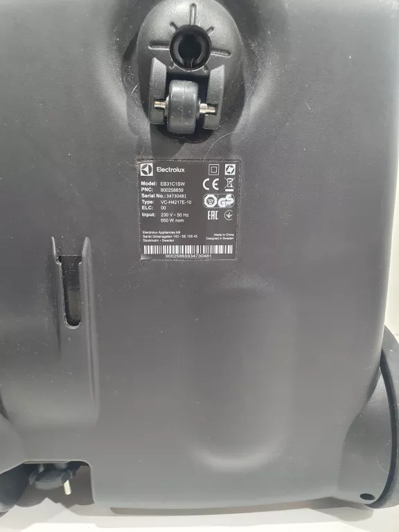 ODKURZACZ ELECTROLUX CLEAN 300 EB31C1SW