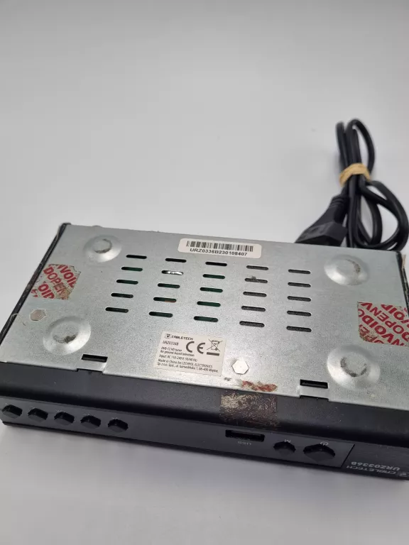 DEKODER DVB-T2 CABLETECH URZ0336B