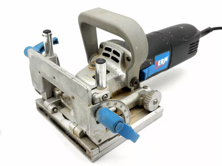 LAMELOWNICA 710W FERM