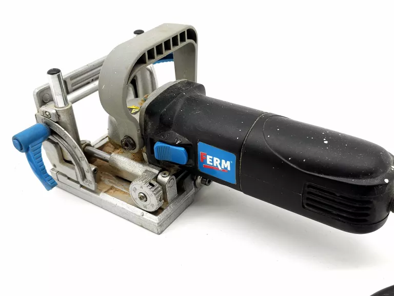 LAMELOWNICA 710W FERM