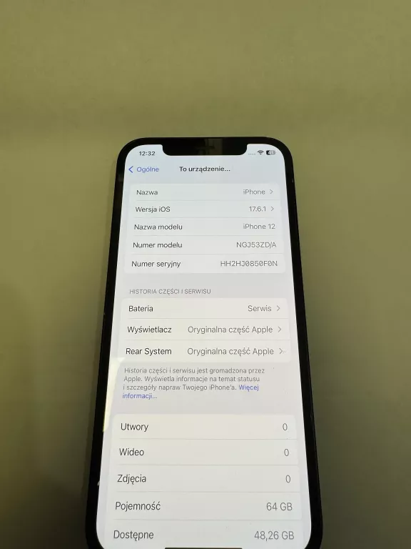 SMARTFON APPLE IPHONE 12 4 GB / 64 GB 5G CZARNY