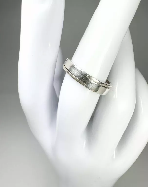 srebrny-pierscionek-pr925-marka-248811-1964875