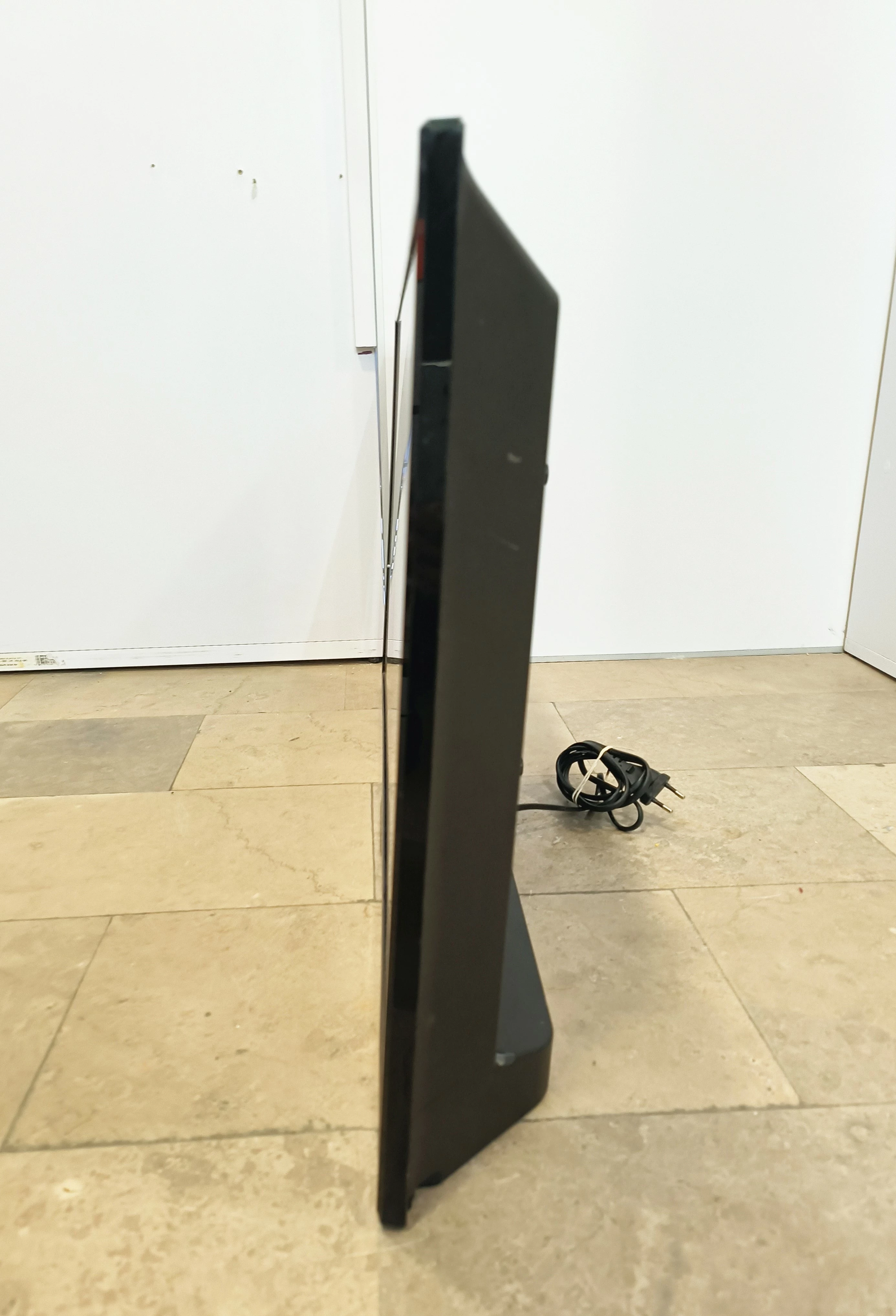 telewizor-manta-32lhn89t-brak-pilota-ean-gtin-5903089904984