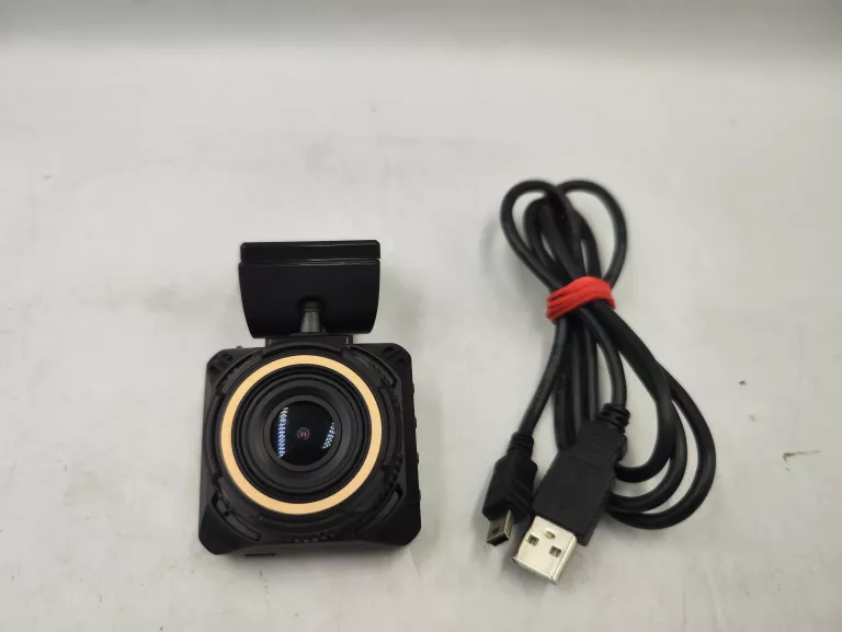 WIDEOREJESTRATOR NAVITEL R650 NV