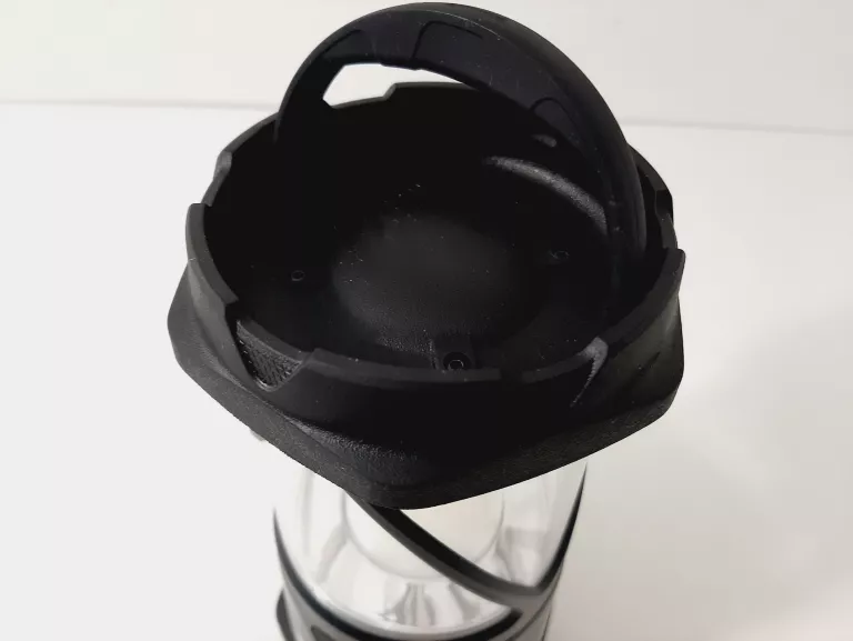 LATARKA CAMPINGOWA VARTA L30 PRO 18761