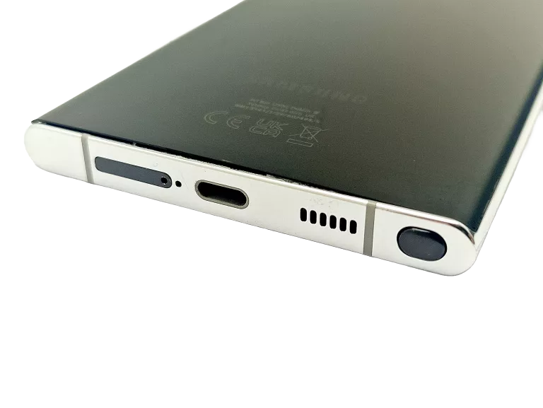 telefon-samsung-s22-ultra-256gb-opis-przekatna-ekranu-680