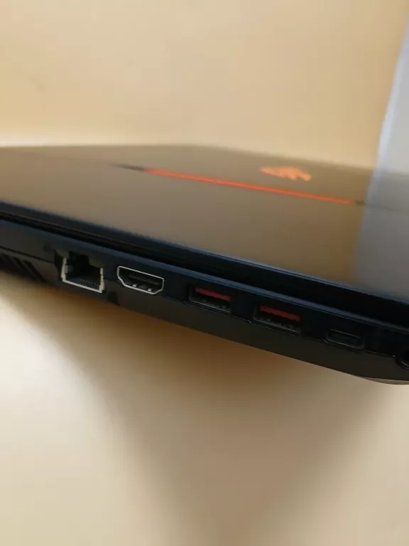 LAPTOP ASUS ROG STRIX GL553VD I5/8GB/1TB