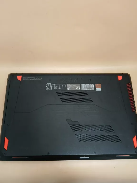 LAPTOP ASUS ROG STRIX GL553VD I5/8GB/1TB