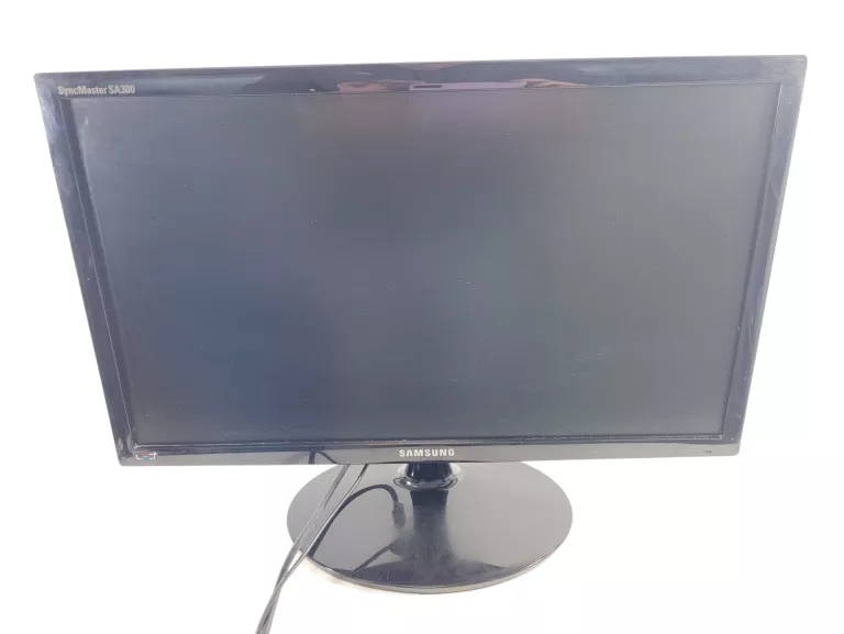KOMPUTER STACJONARNY AMD ATHLON 250 3GB RAMDDR3 256GB HDD WIN7 + MONITOR