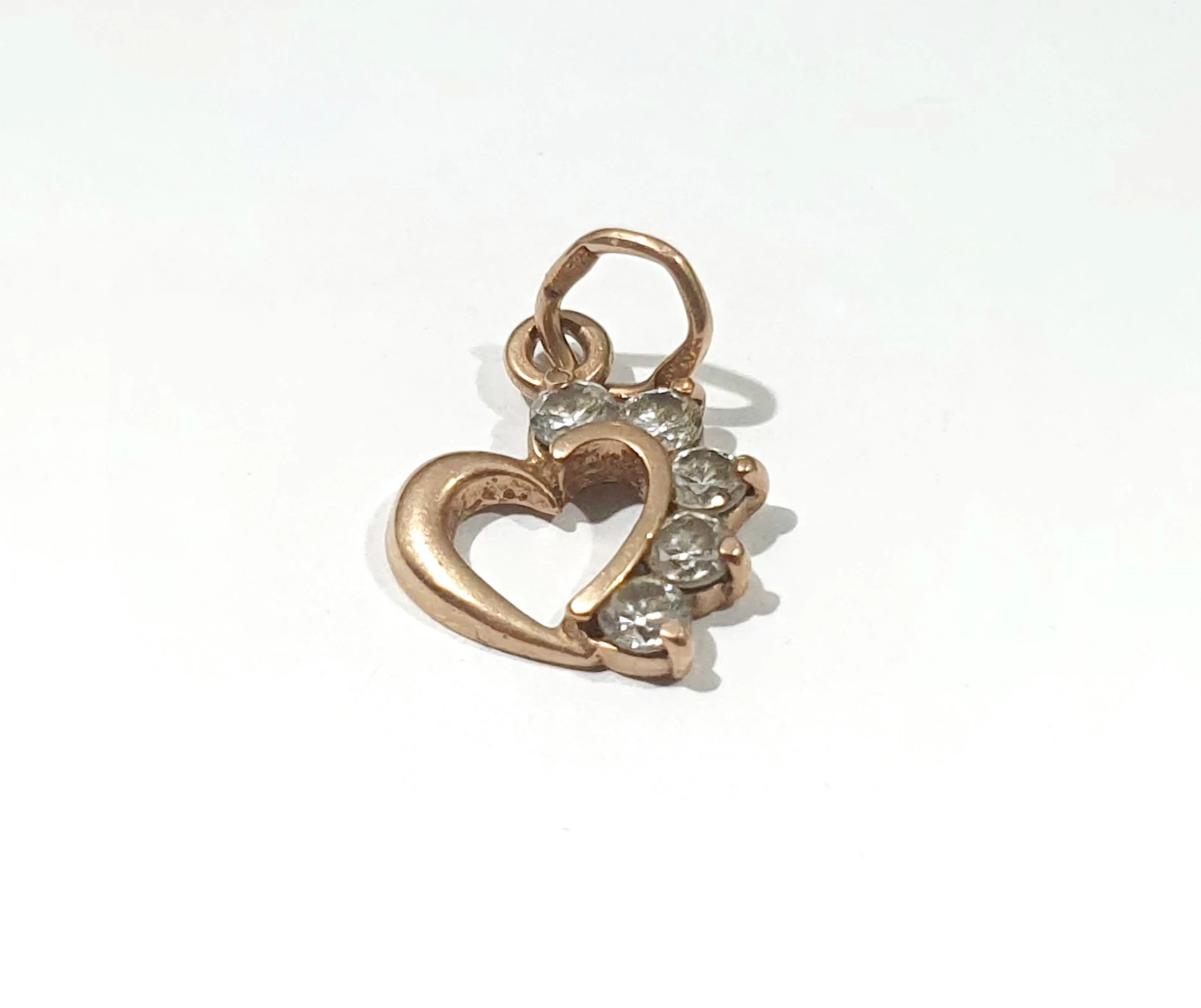 zlota-zawieszka-serce-z-cyrkoniami-proby-585084g-dzialynskiego-1-swarzedz