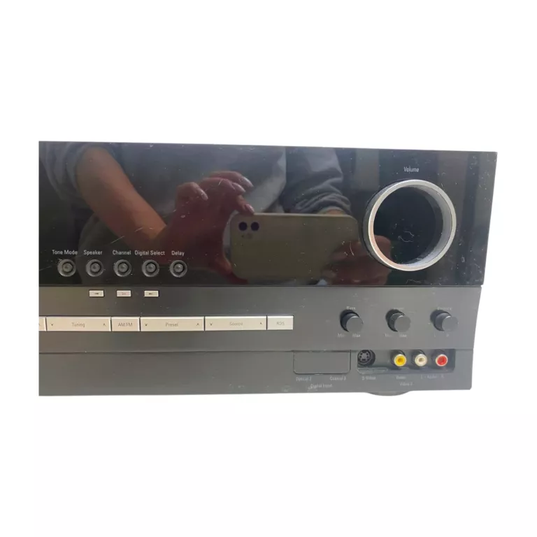 AMPLITUNER HARMAN KARDON AVR 135/230 2007 ROK STAN DB