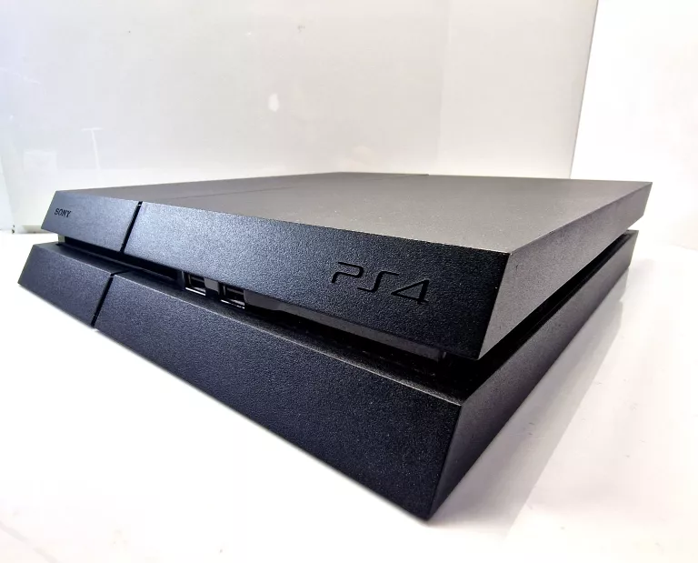 KONSOLA PS4 SLIM 1TB<1 PAD>