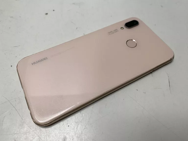 TELEFON HUAWEI P20 LITE OPIS