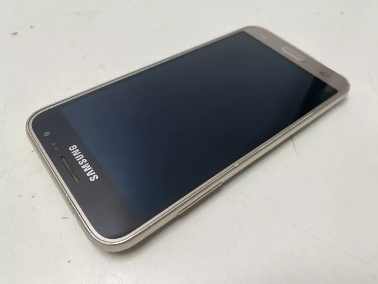 TELEFON  SAMSUNG J3 2016