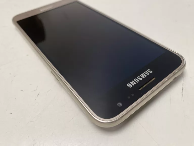 TELEFON  SAMSUNG J3 2016