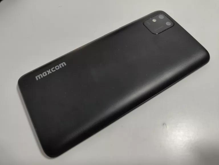 TELEFON MAXCOM MS554 2/32GB